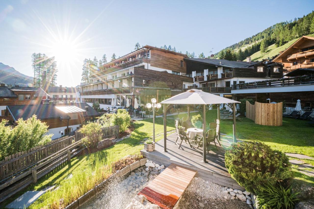 Alpenwellnesshotel St. Veit Сесто Экстерьер фото