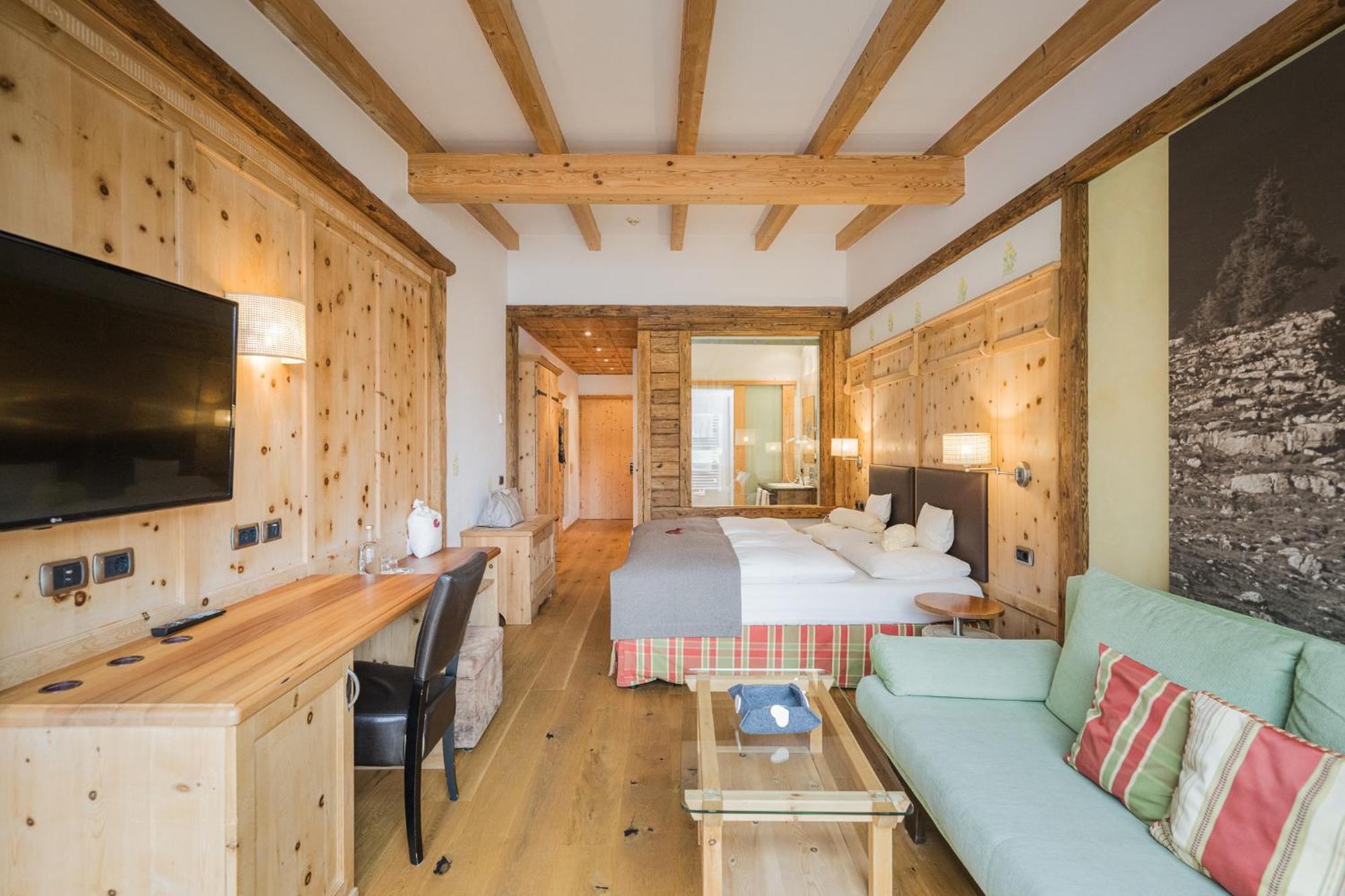 Alpenwellnesshotel St. Veit Сесто Экстерьер фото