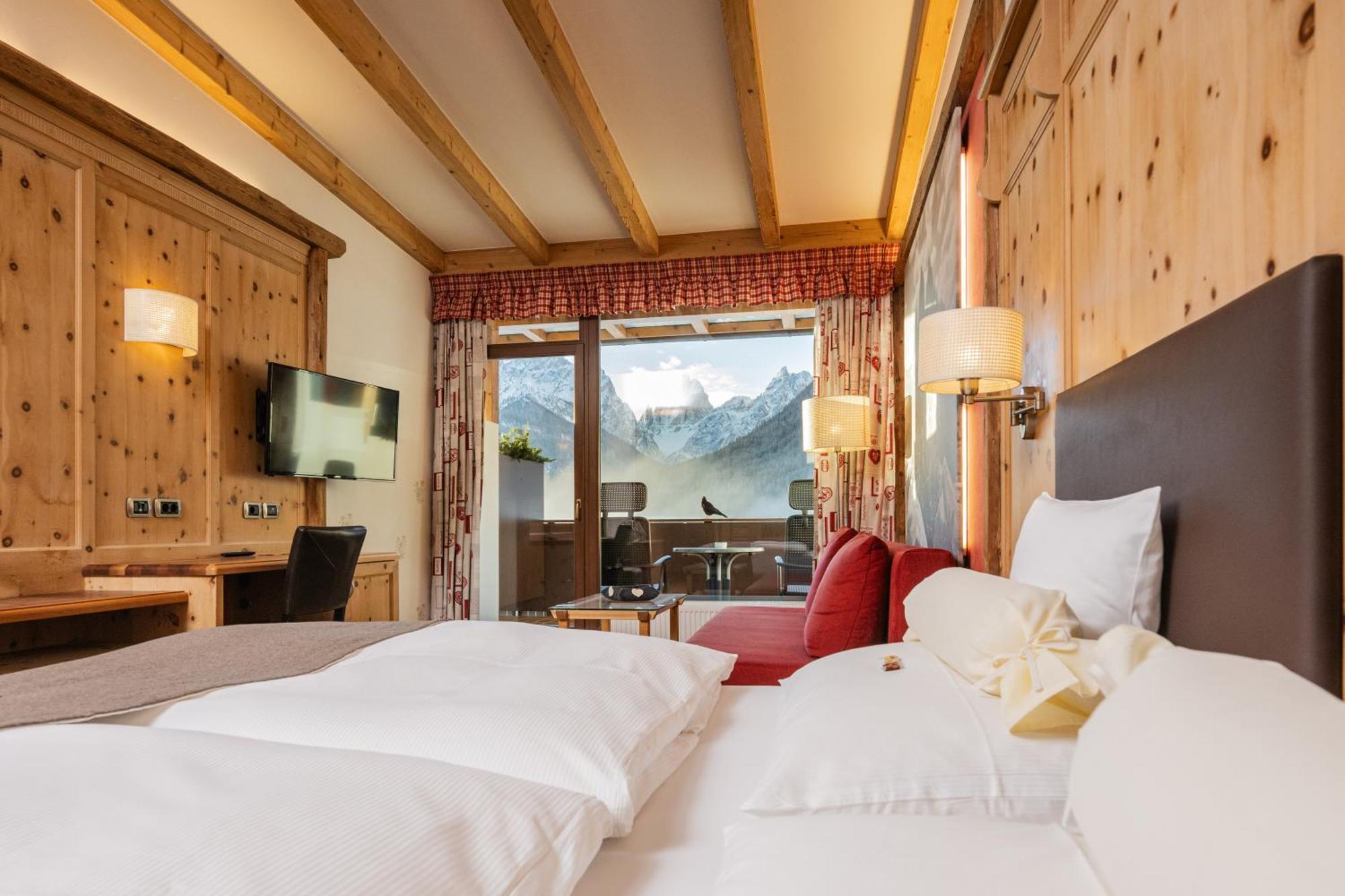 Alpenwellnesshotel St. Veit Сесто Экстерьер фото