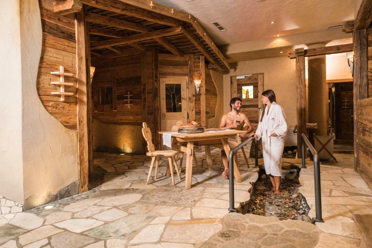 Alpenwellnesshotel St. Veit Сесто Экстерьер фото